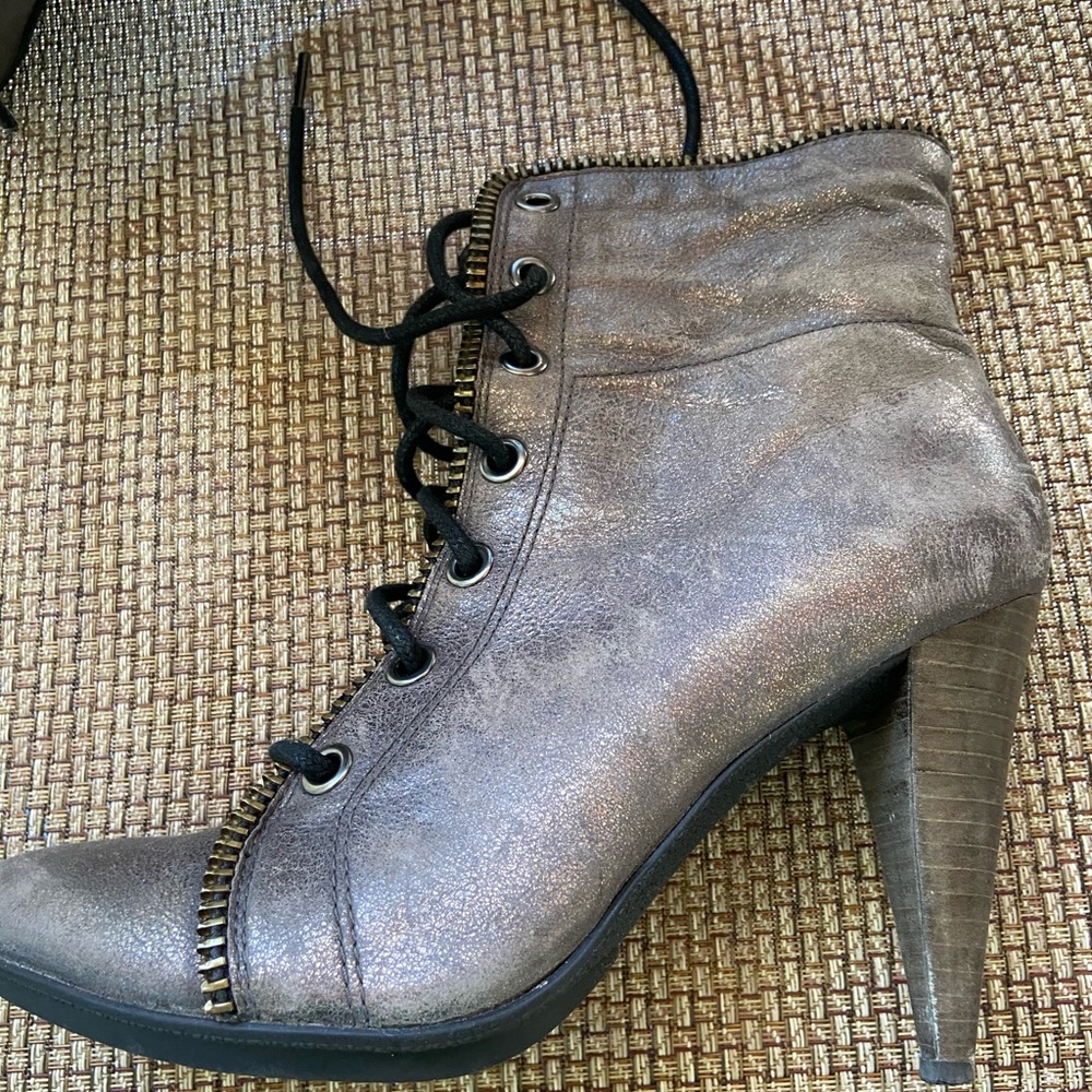 Coach boots
